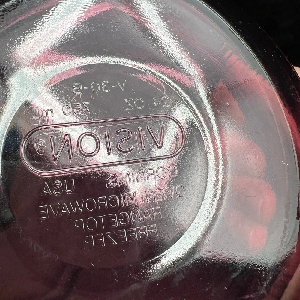 Corning Visions Cranberry Glass Casserole Dish V-30-B 24oz Ribbed Round Purple